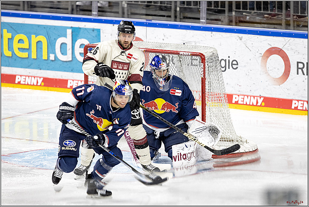 PENNY DEL;  Koelner Haie - EHC Red Bul Muenchenl; Koeln, 18.03.2022